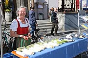Fragen zur Zubereitung von Spargel beantwortet  Ernährungsfachfrau Frau Johanna Obermair (©Foto: Martin Schmitz)